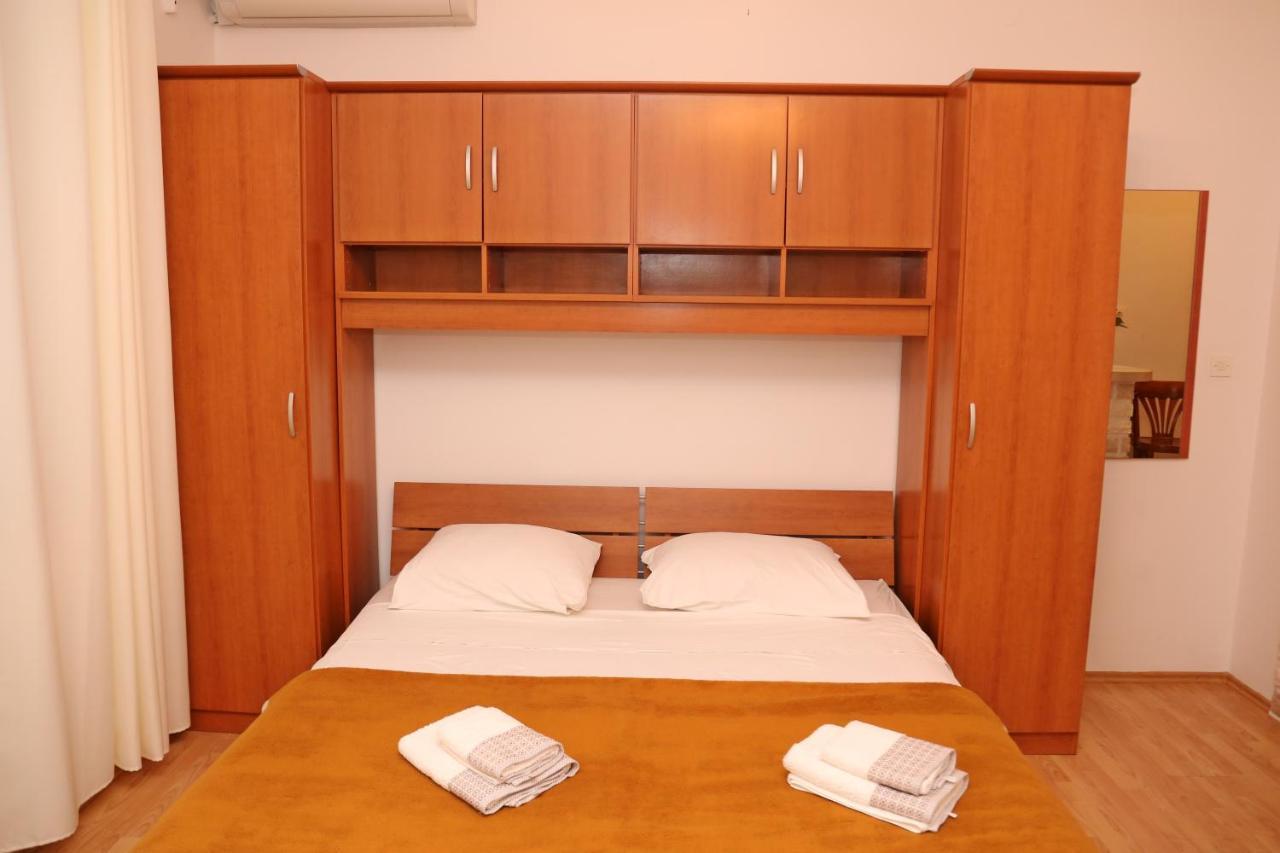 Pansion Marinka-Bire Rooms Лумбарда Экстерьер фото
